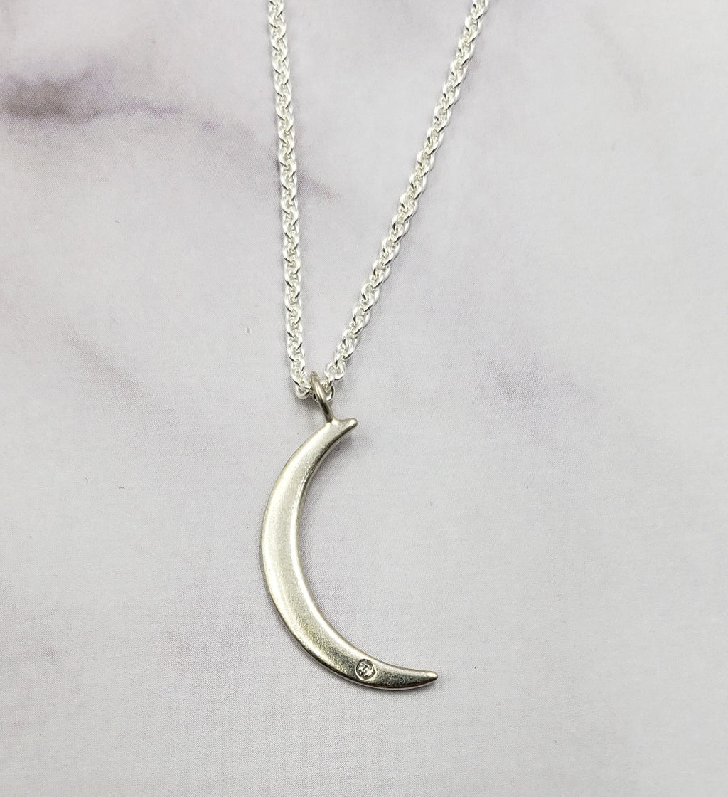 Luna Necklace